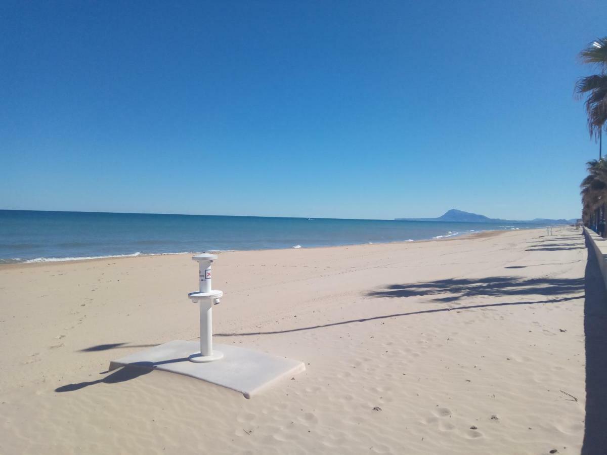 Apartamento Junto A Playa Con Piscina Miramar Kültér fotó